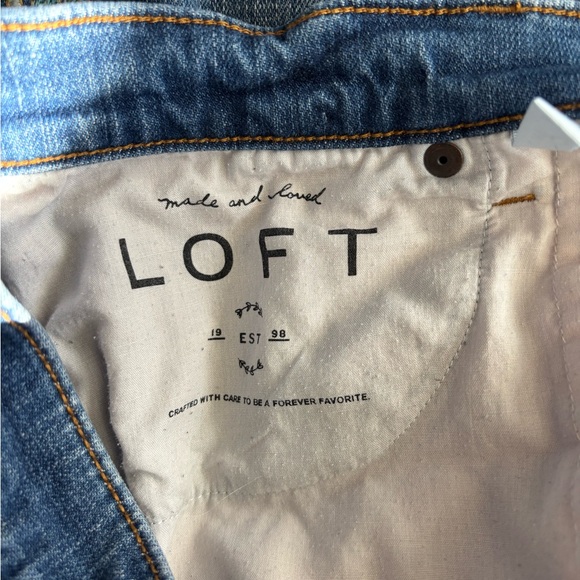 LOFT Made and Loved Loft Women’s Embroidered Button Fly Boyfriend Jeans Sz 30/10 - Picture 6 of 8